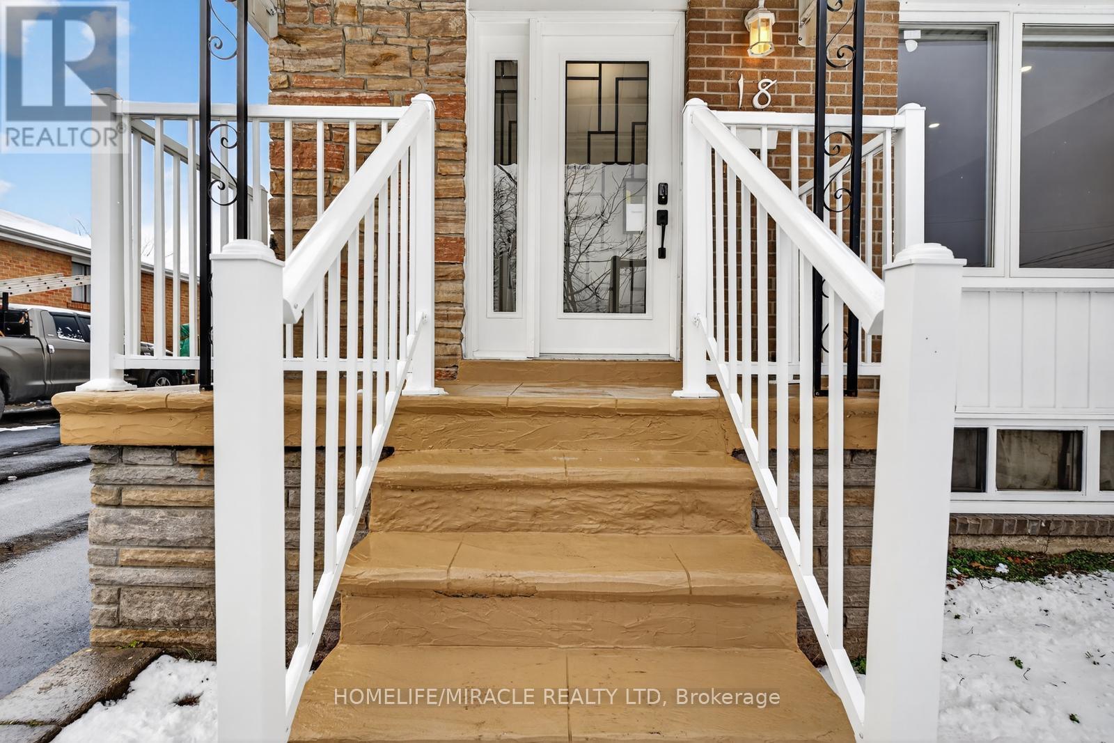 18 Rubydale Gardens Property Photo 4