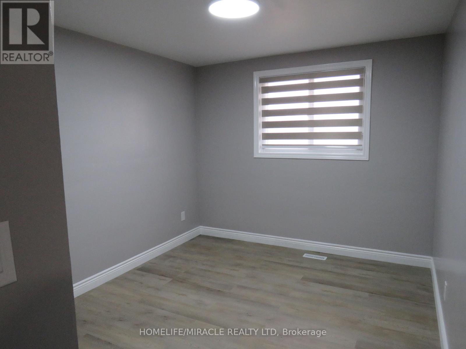 18 Rubydale Gardens Property Photo 32