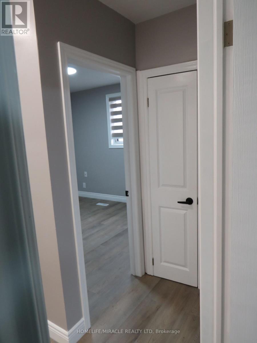 18 Rubydale Gardens Property Photo 36