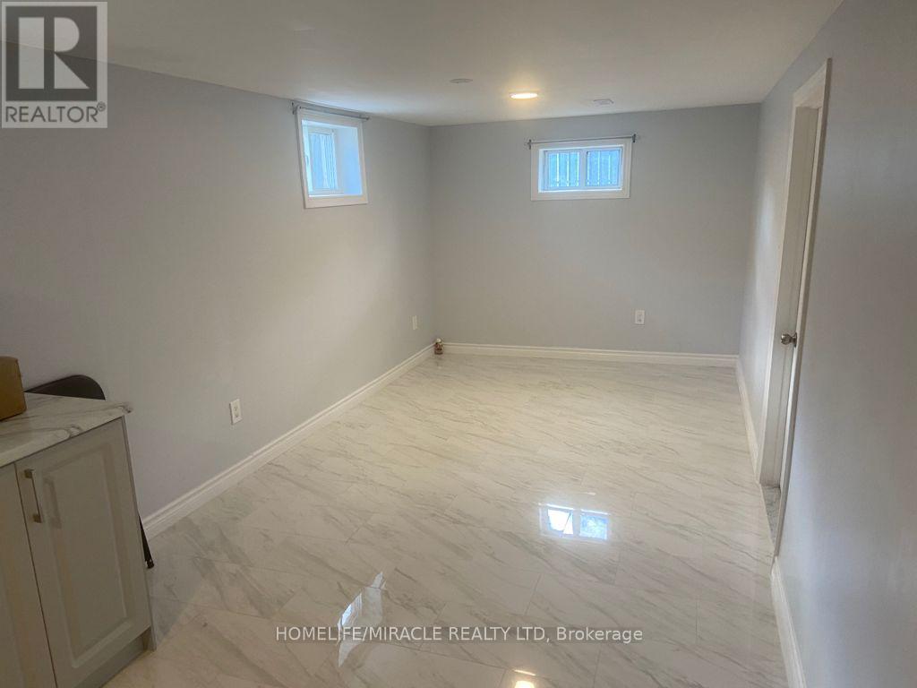 18 Rubydale Gardens Property Photo 41