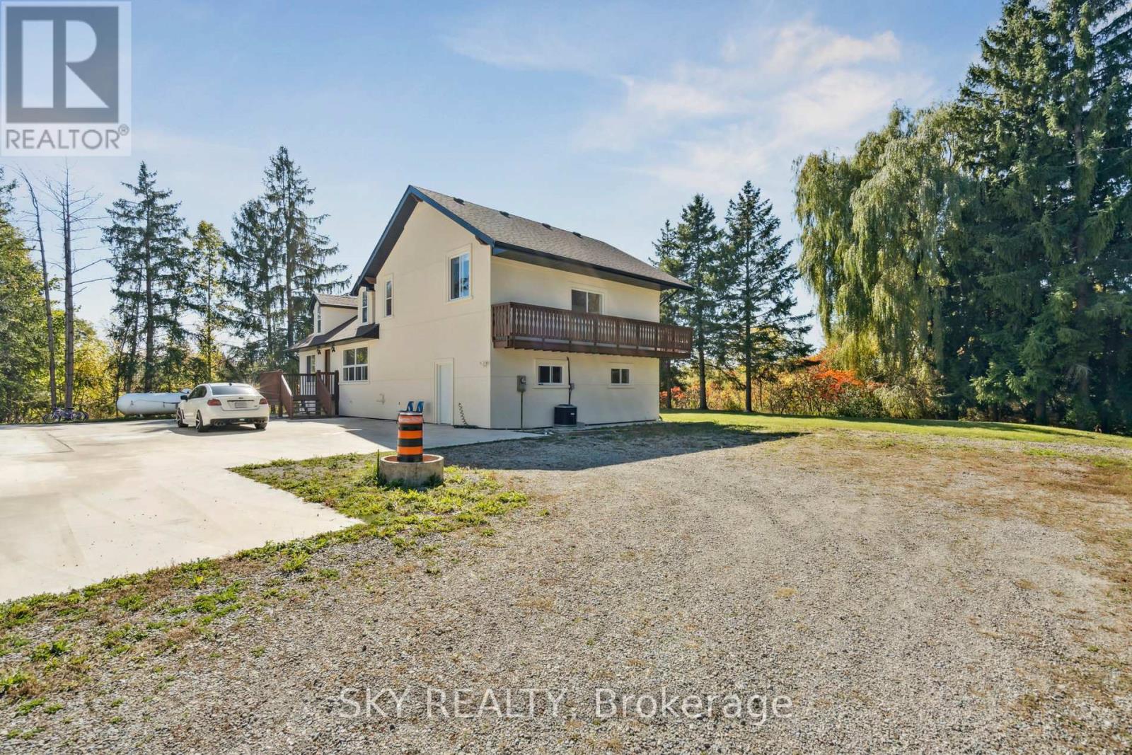 12478 5 Line Property Photo 1