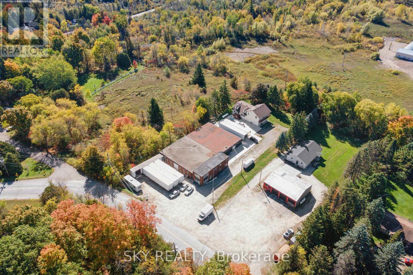 12475 5th Line Property Photo 46
