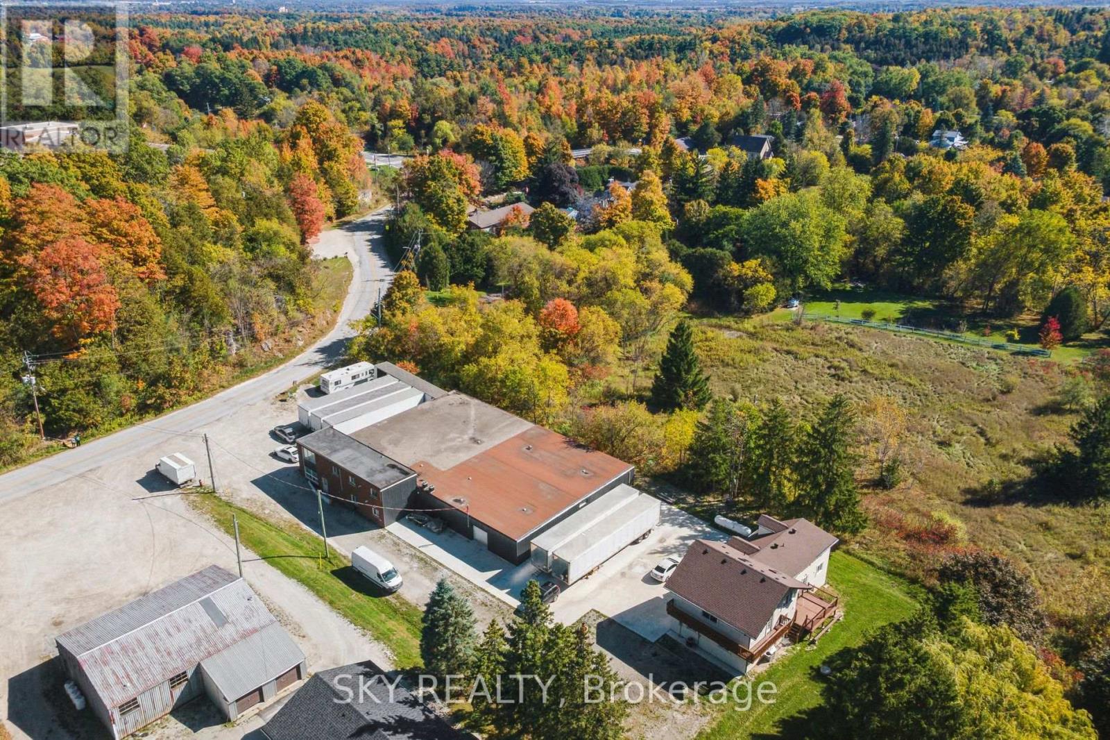 12475 5th Line Property Photo 48