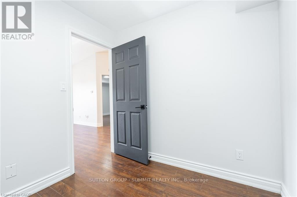 406 - 4015 Kilmer Drive Property Photo 11