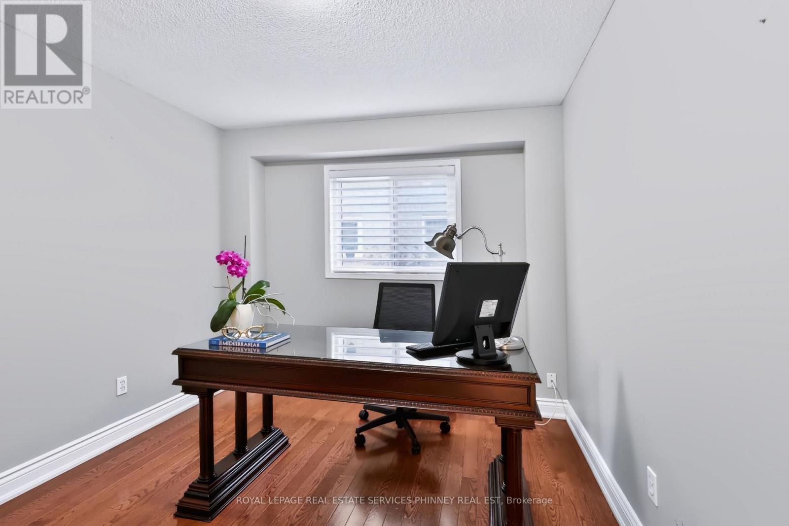 5563 Whitehorn Avenue Property Photo 18