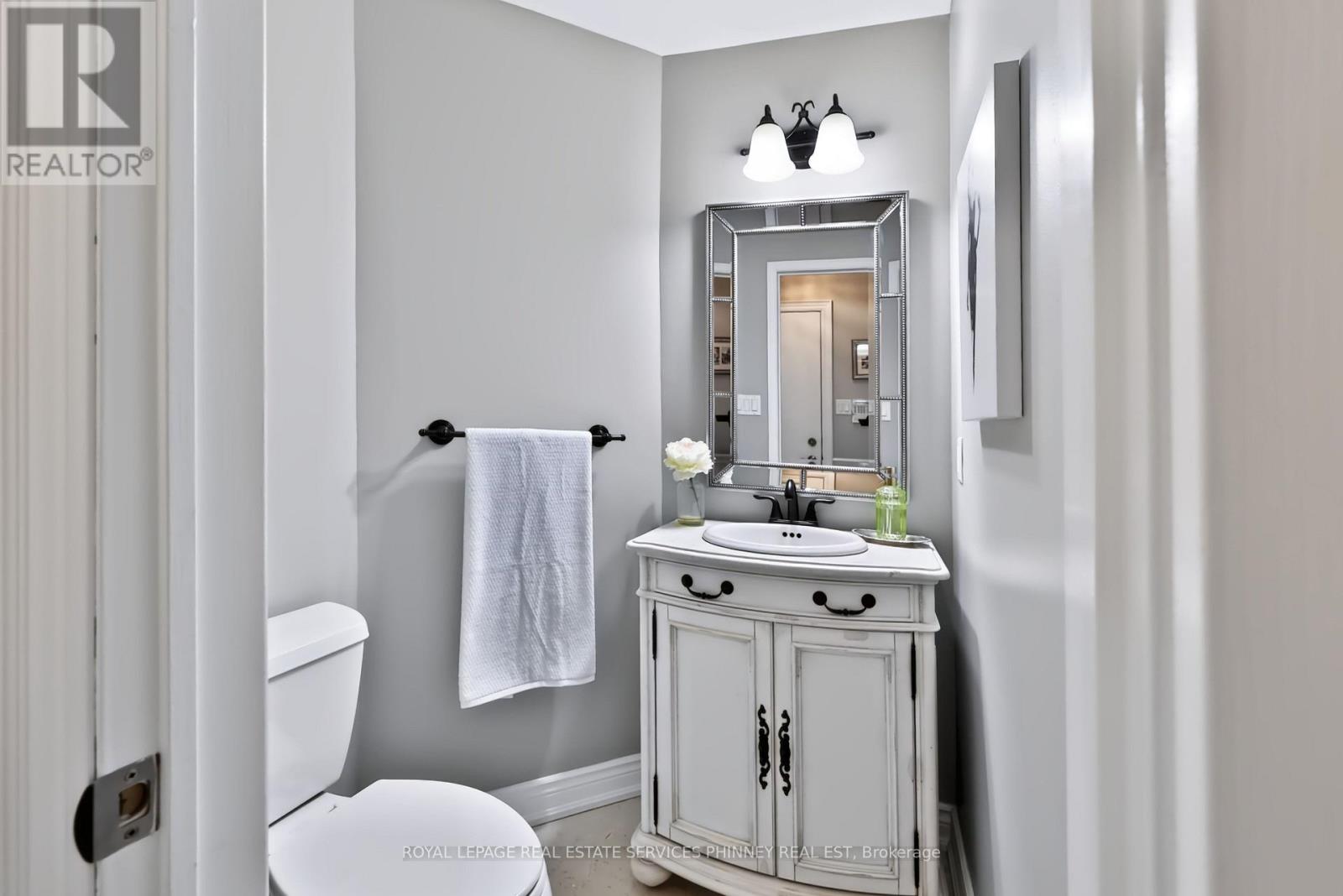 5563 Whitehorn Avenue Property Photo 19