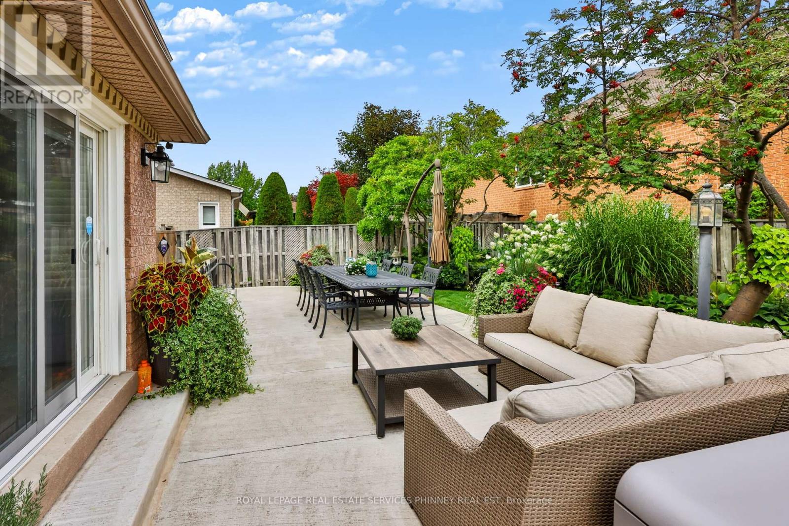 5563 Whitehorn Avenue Property Photo 41