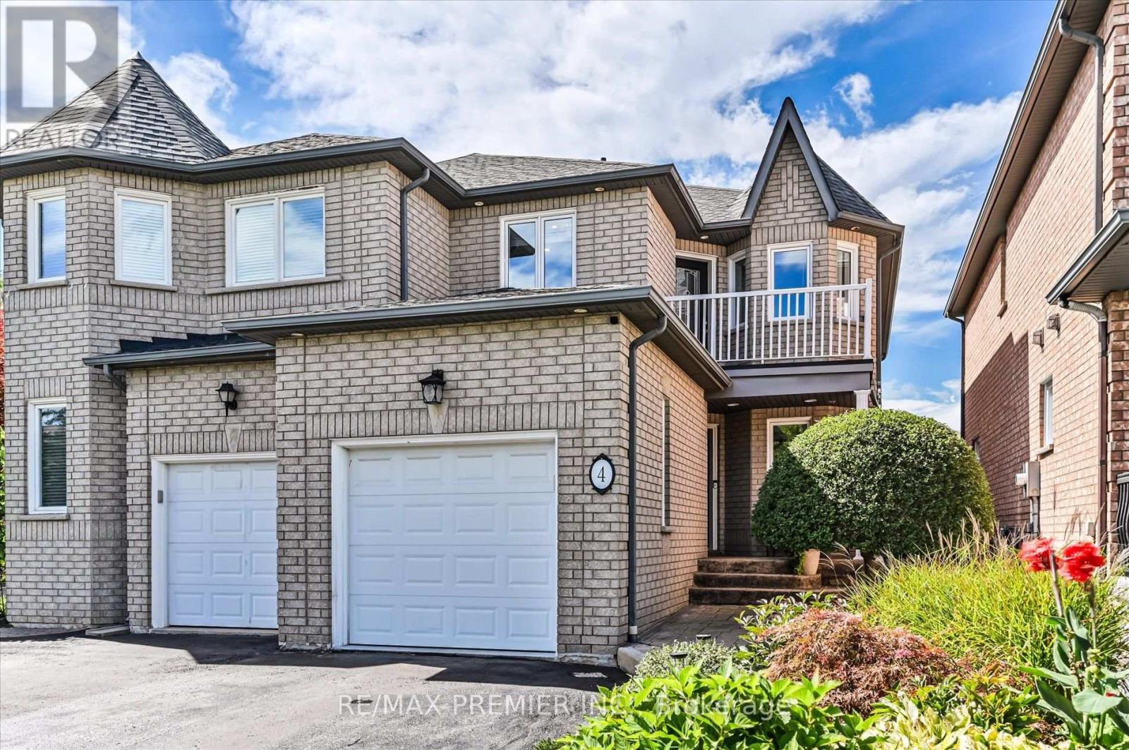4 Archbury Circle Property Photo 1