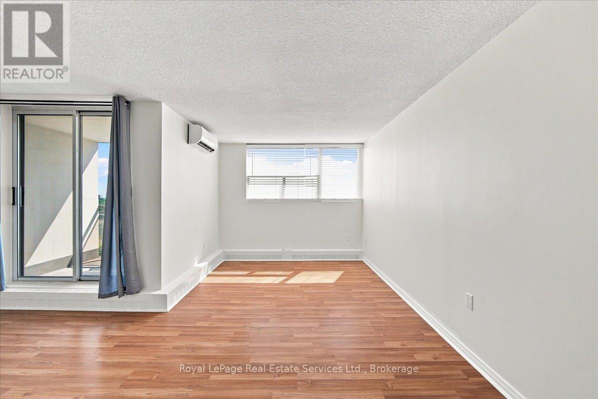 1112 - 2900 Battleford Road Property Photo 8