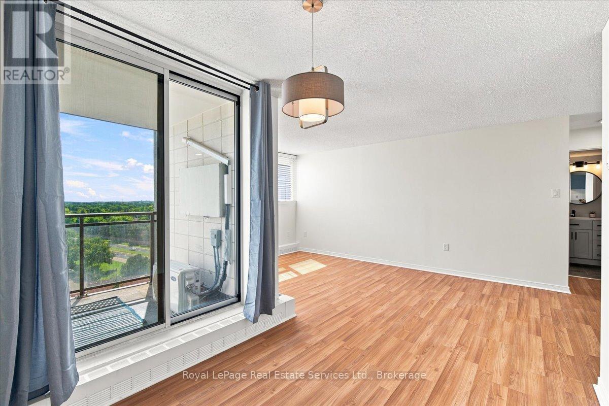 1112 - 2900 Battleford Road Property Photo 10