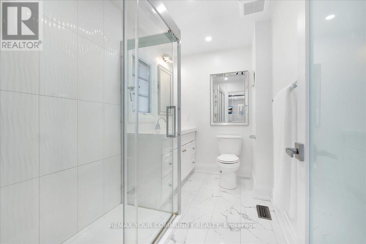 2491 Parmeer Drive Property Photo 16