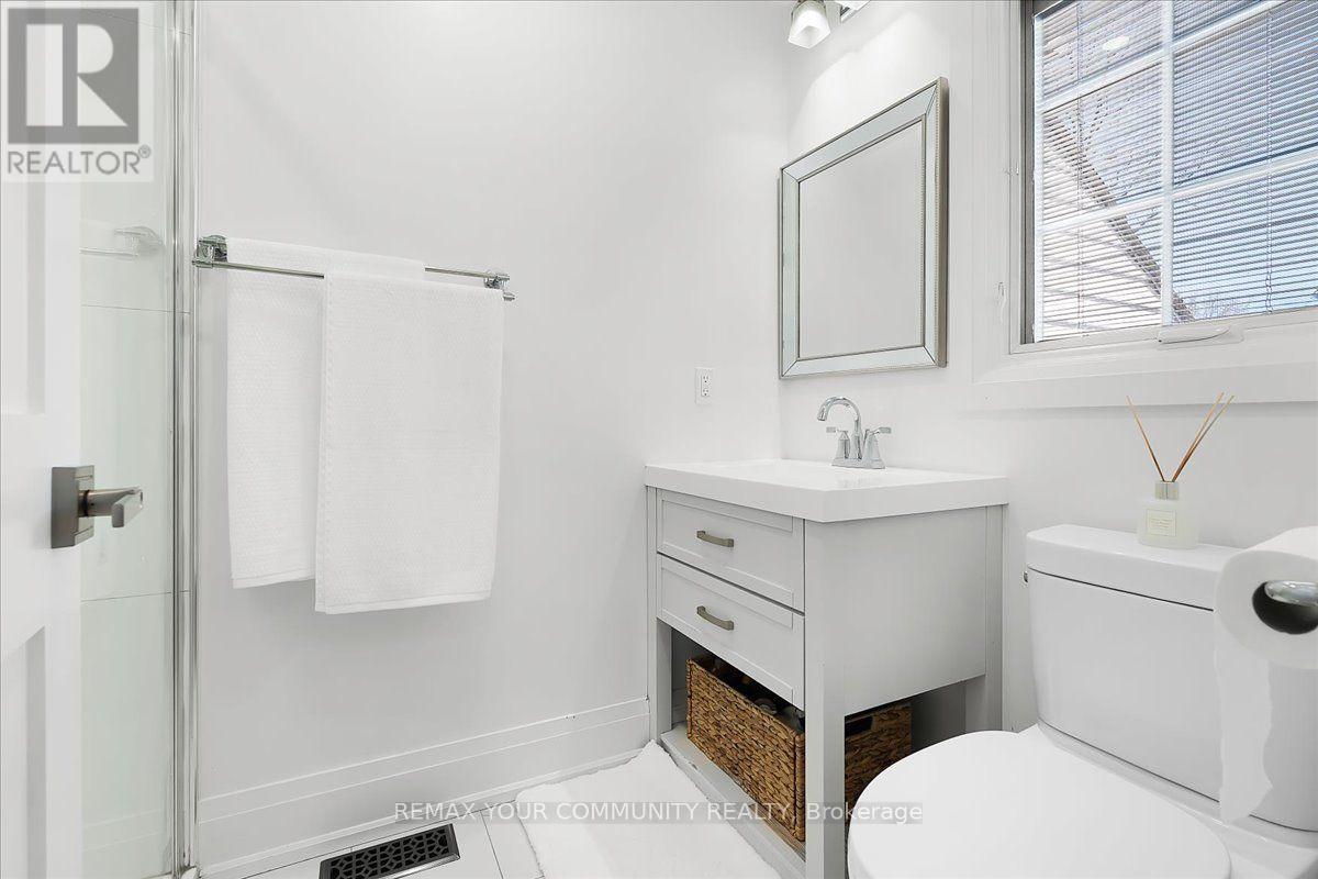 2491 Parmeer Drive Property Photo 20