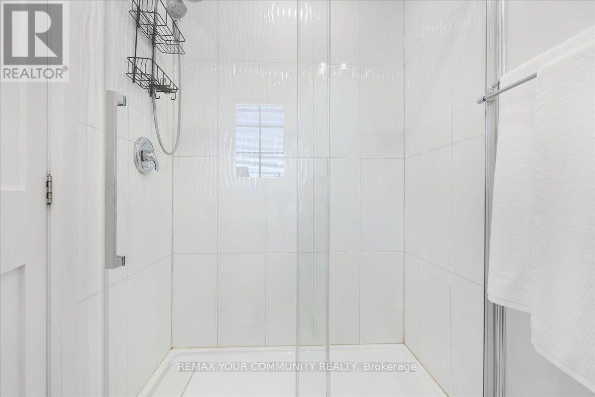 2491 Parmeer Drive Property Photo 21