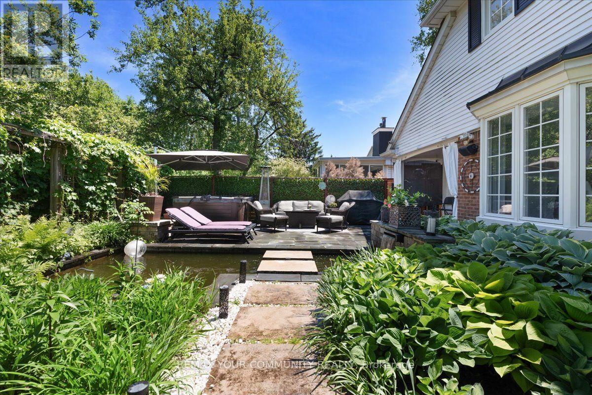 2491 Parmeer Drive Property Photo 29