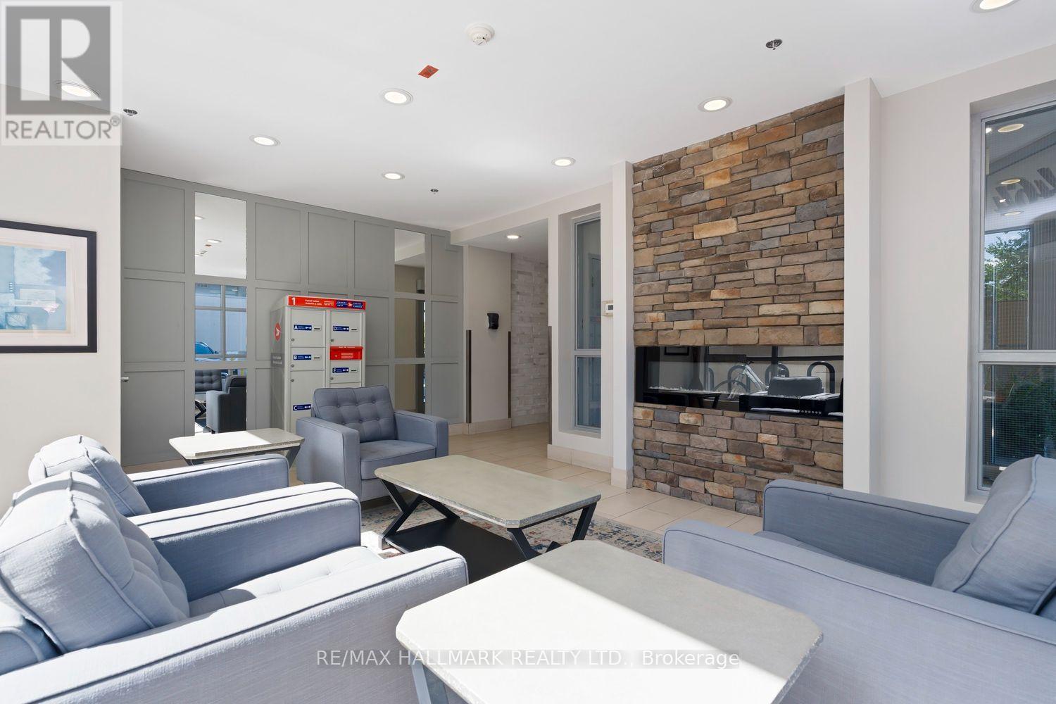 506 - 2464 Weston Road Property Photo 13