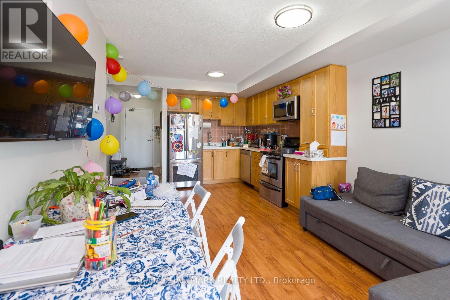506 - 2464 Weston Road Property Photo 15
