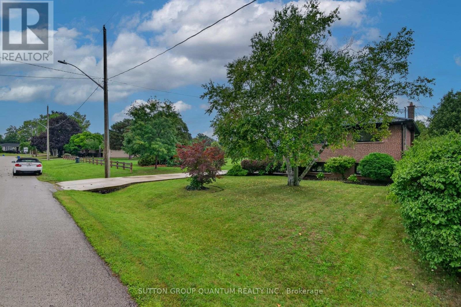 2103 Seabrook Drive Property Photo 6