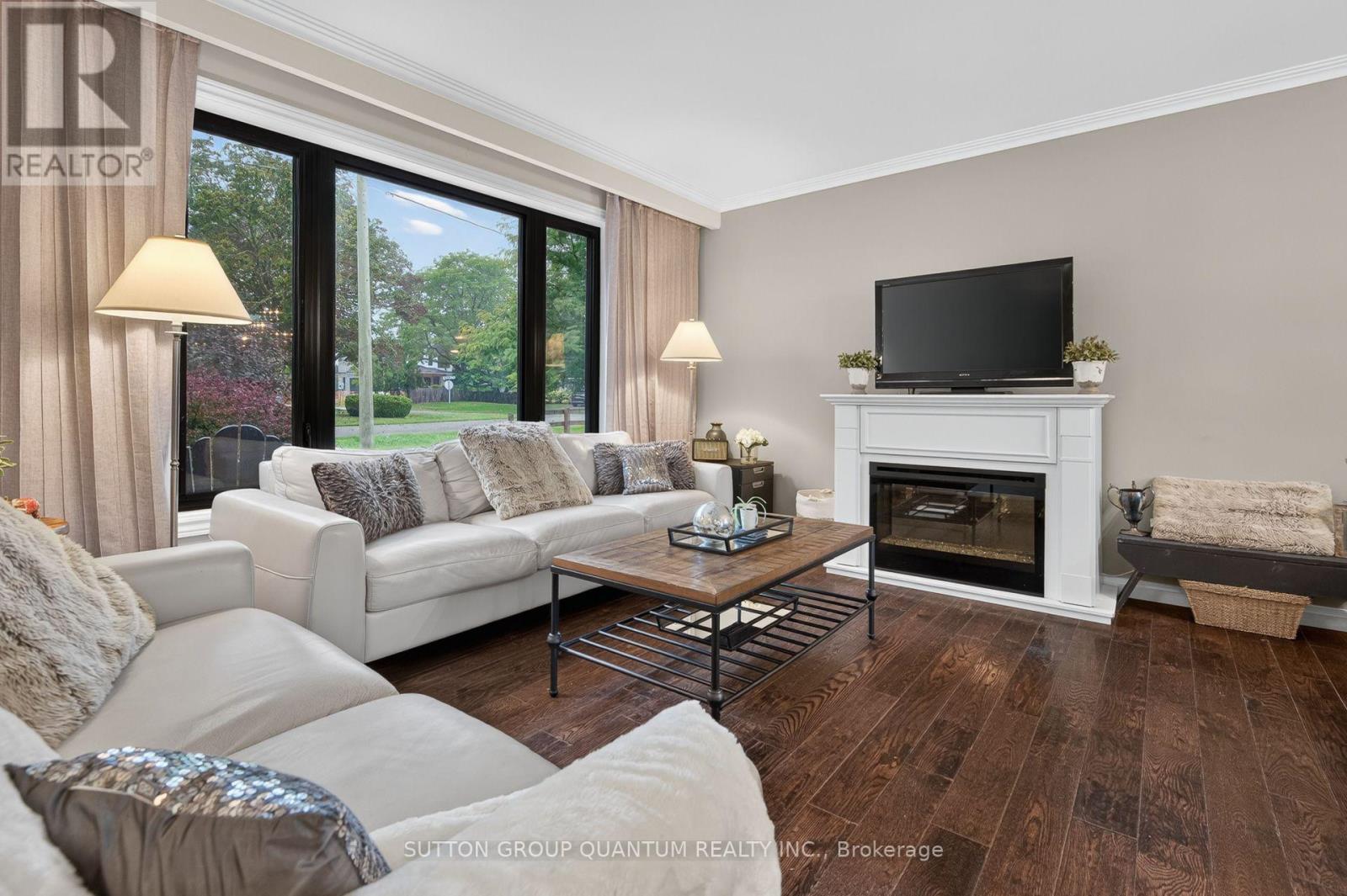2103 Seabrook Drive Property Photo 12