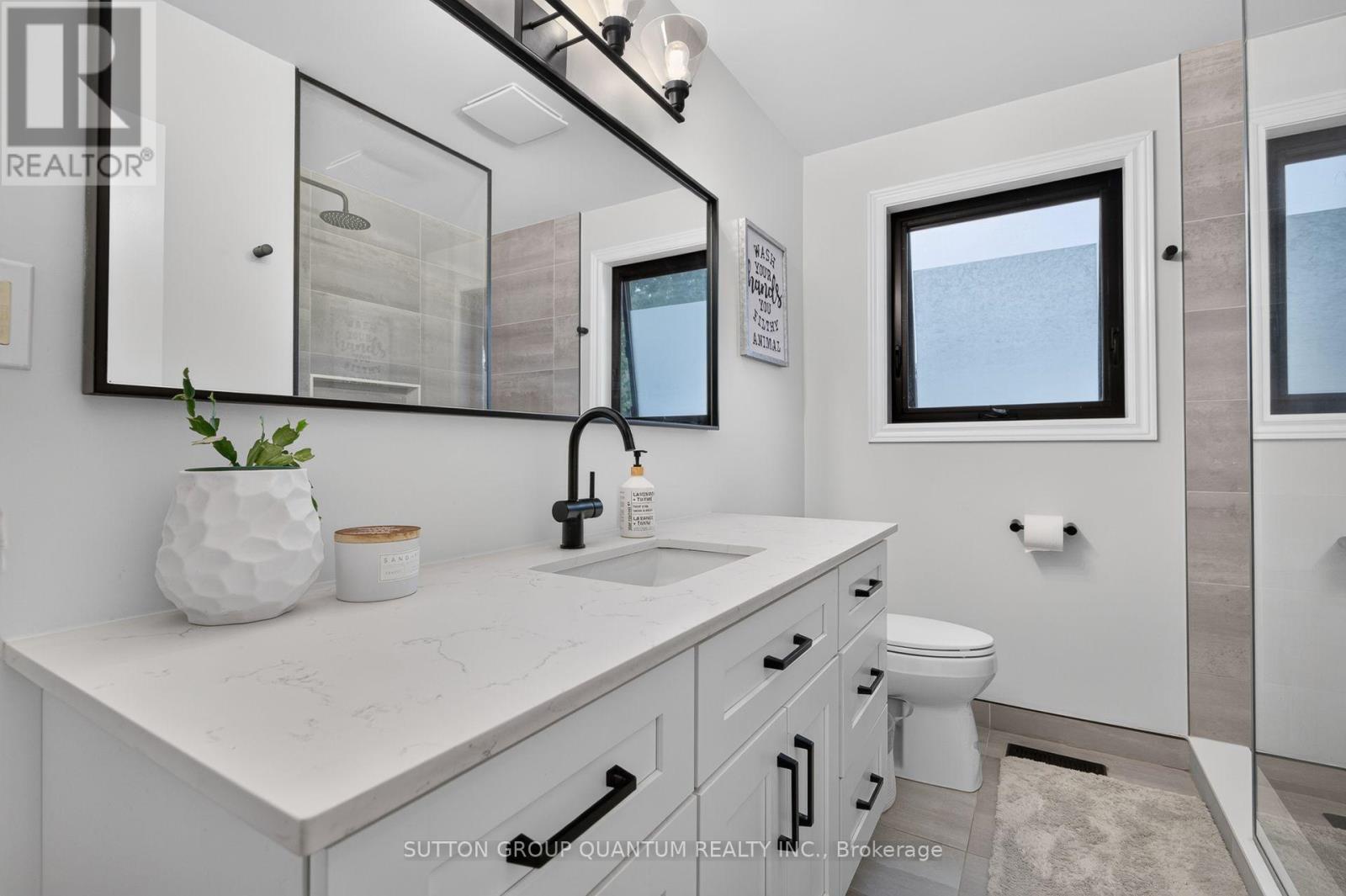 2103 Seabrook Drive Property Photo 32