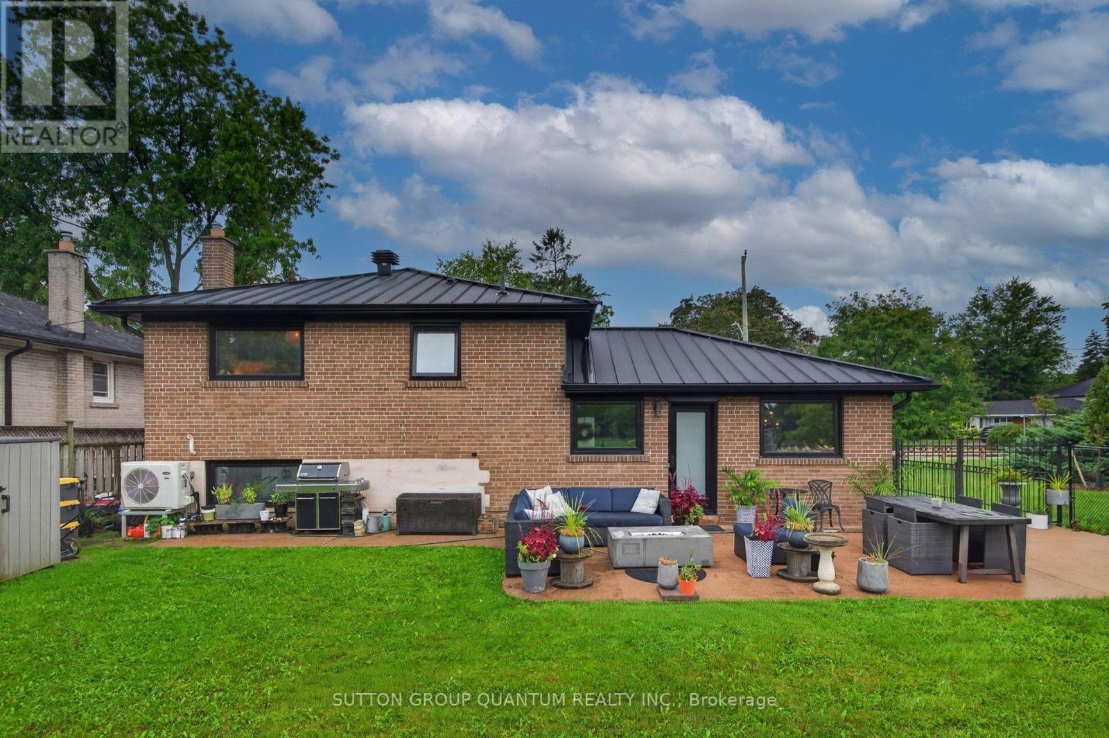 2103 Seabrook Drive Property Photo 42