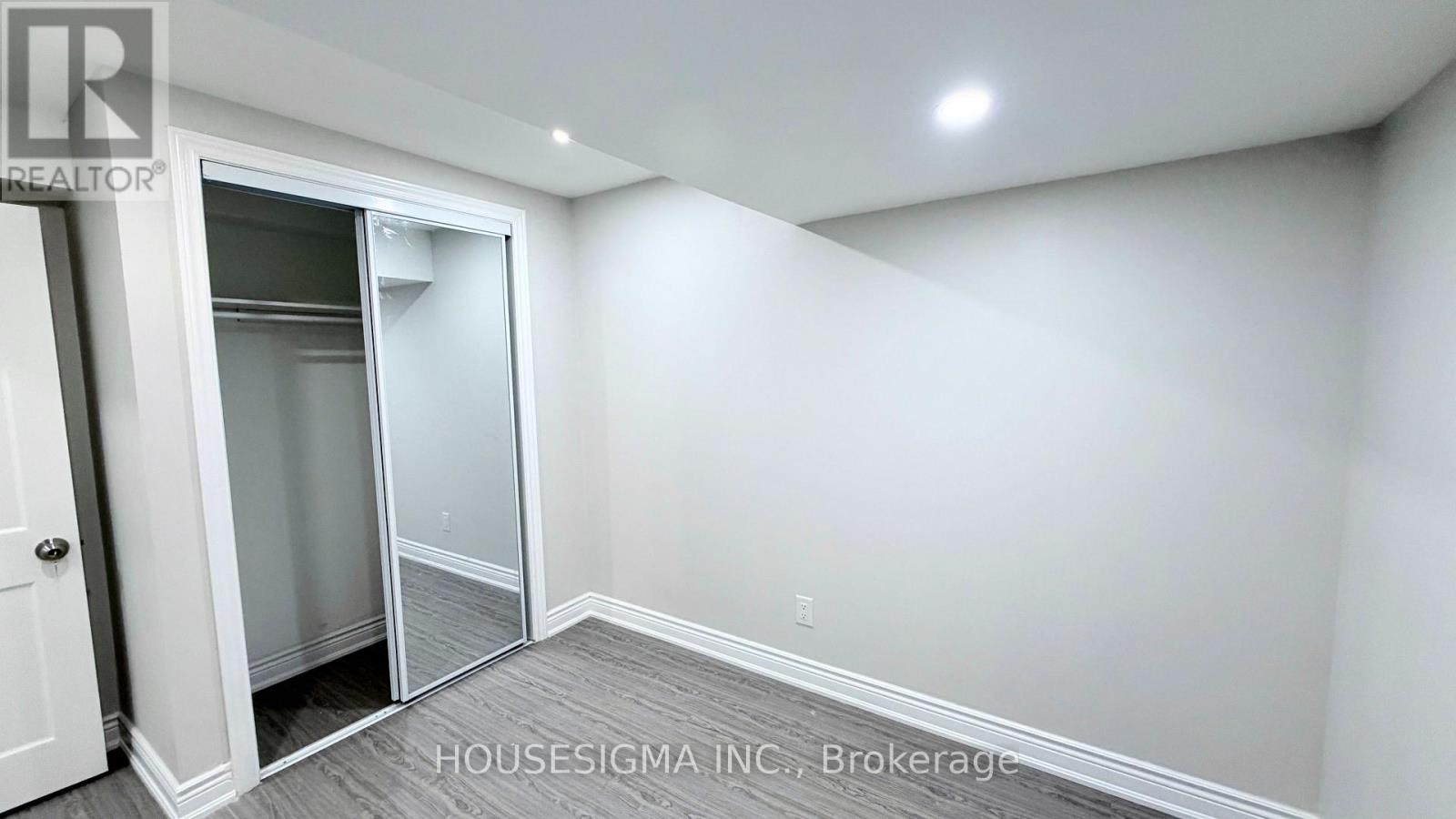 Basement Apartment - 438 Tilt Point Property Photo 6
