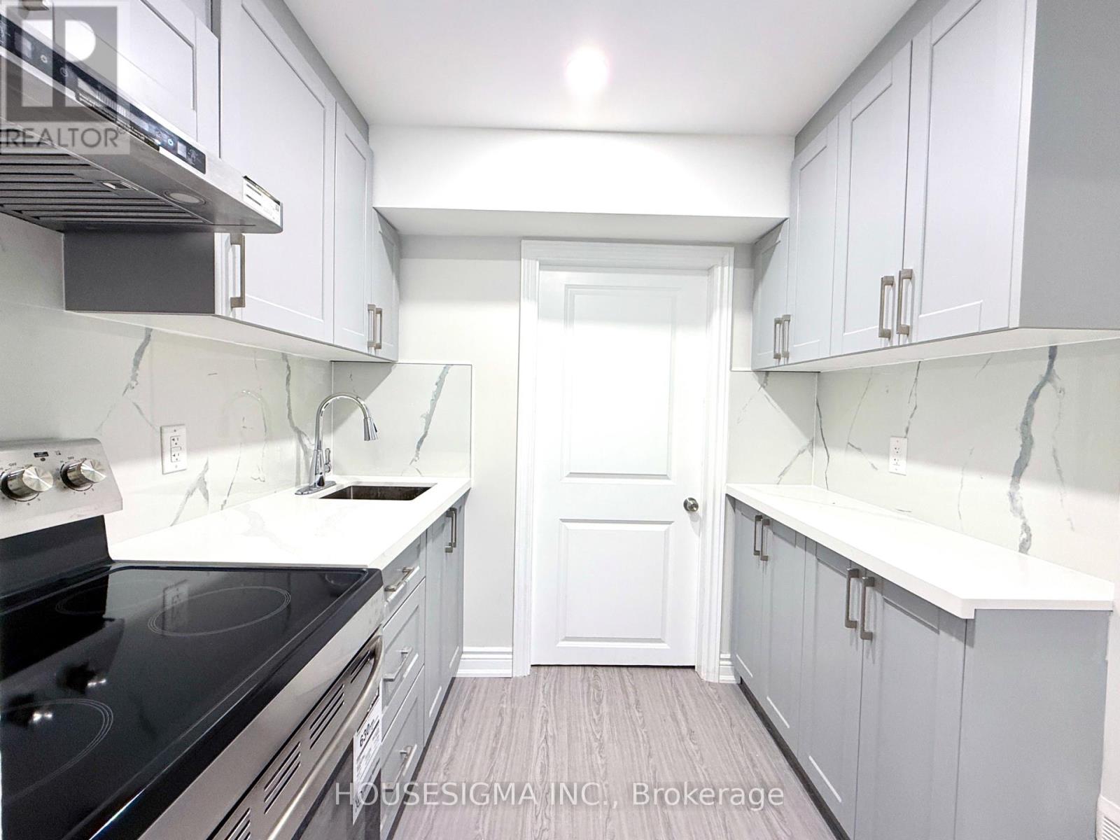 Basement Apartment - 438 Tilt Point Property Photo 13