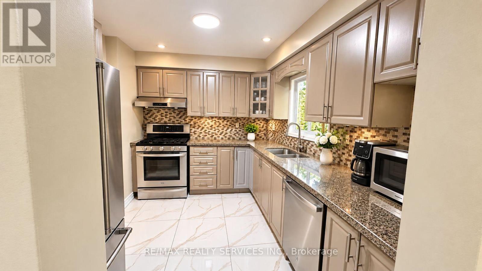 40 Morado Court Property Photo 12