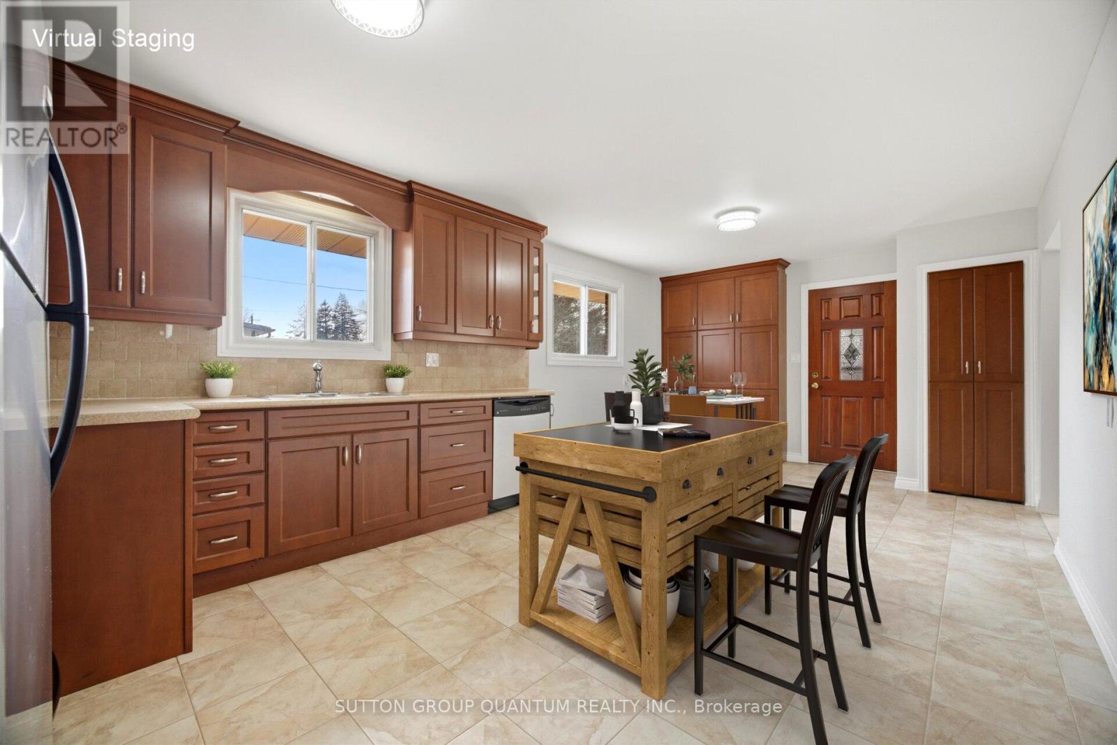 126 Angelene Street Property Photo 10