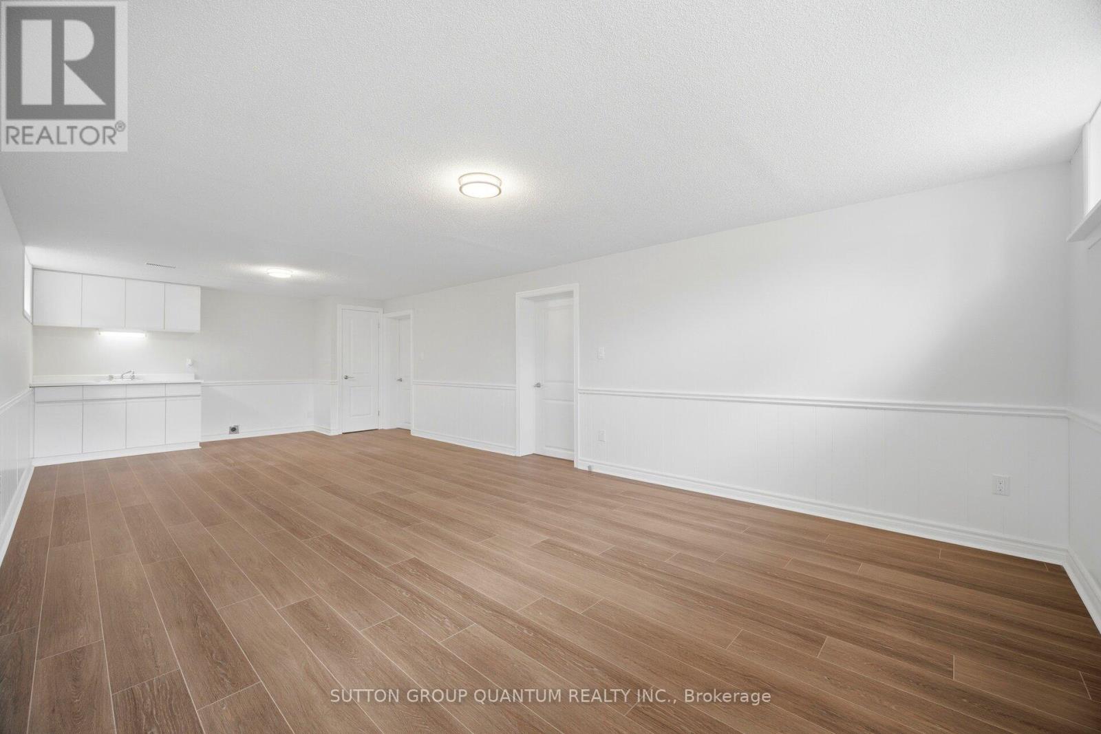 126 Angelene Street Property Photo 24