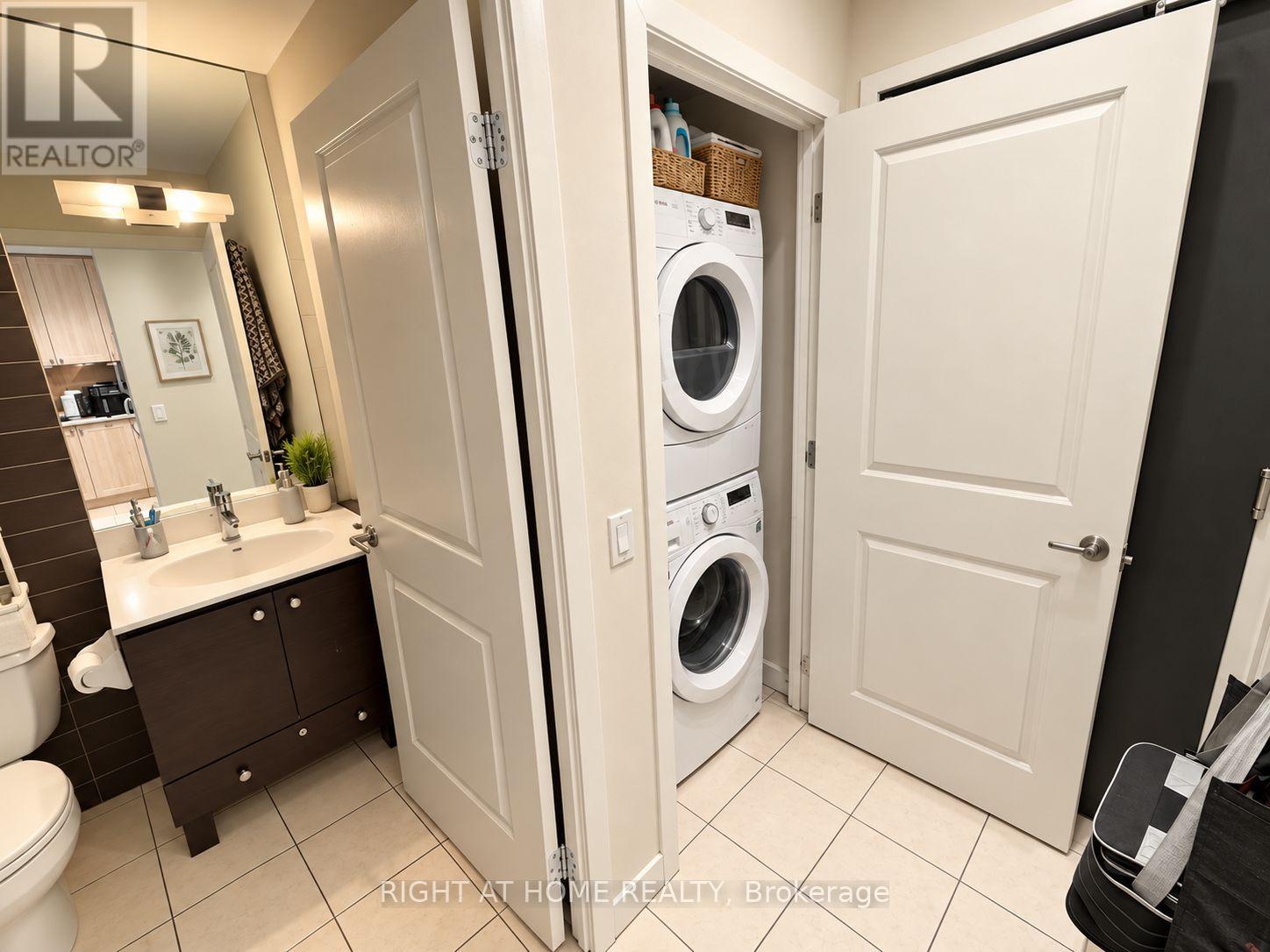 105 - 225 Sherway Gardens Road Property Photo 9