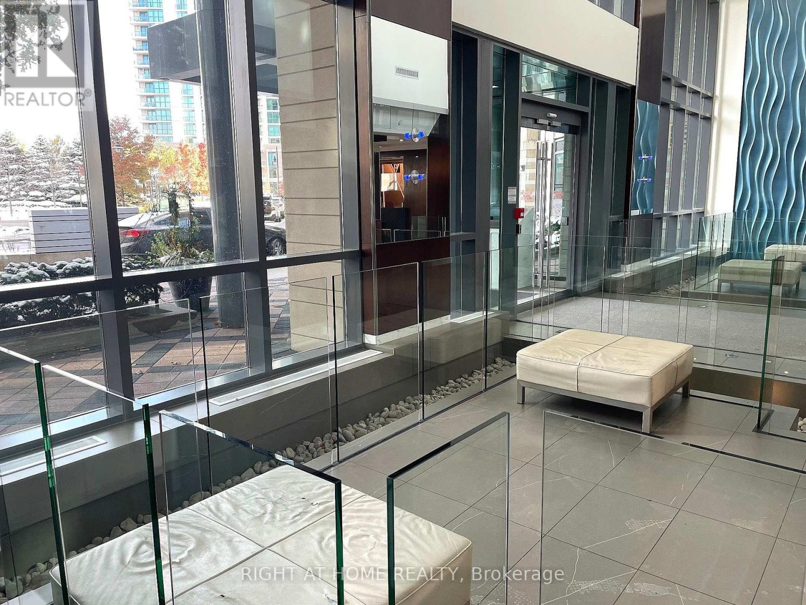 105 - 225 Sherway Gardens Road Property Photo 22