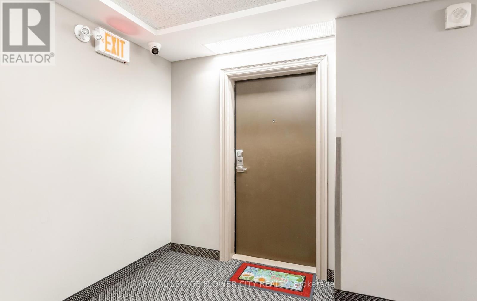 204 - 60 Baycliffe Crescent Property Photo 3