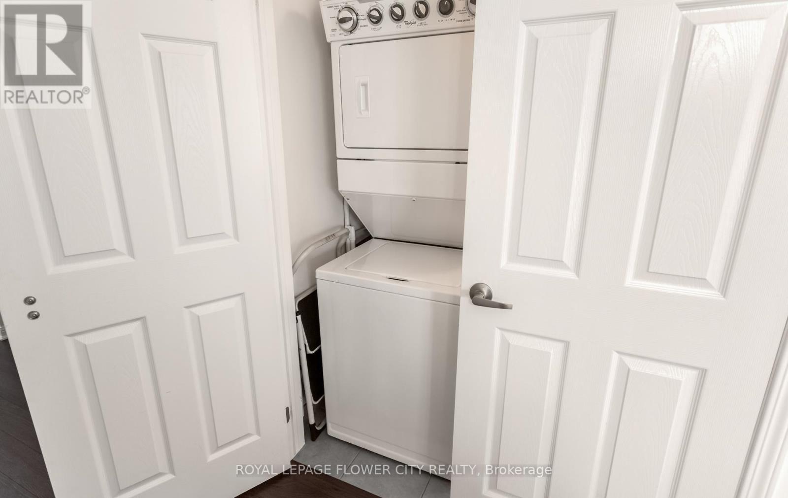 204 - 60 Baycliffe Crescent Property Photo 29