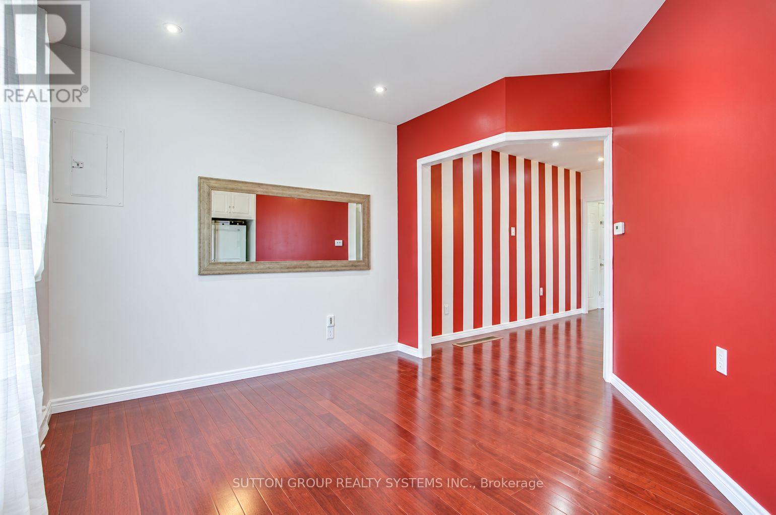 2094 Dufferin Street Property Photo 6