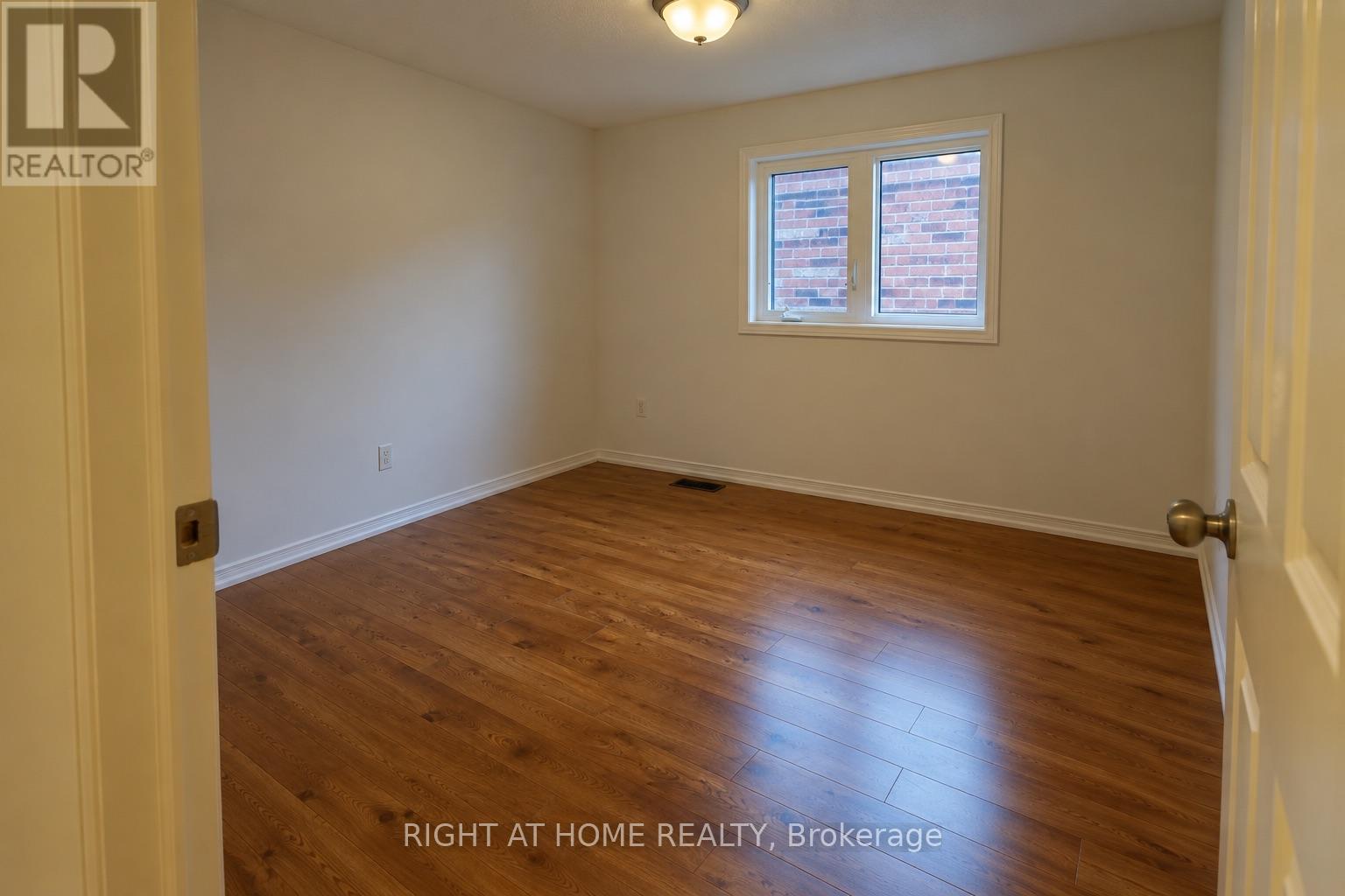 427 Chandler Crescent Property Photo 23