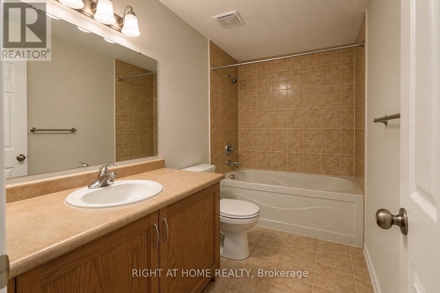 427 Chandler Crescent Property Photo 25