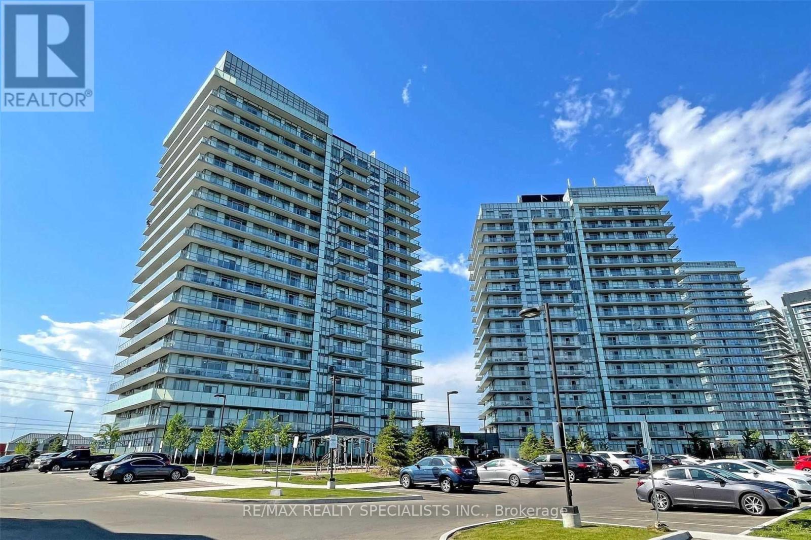 302 - 4677 Glen Erin Drive Property Photo 1