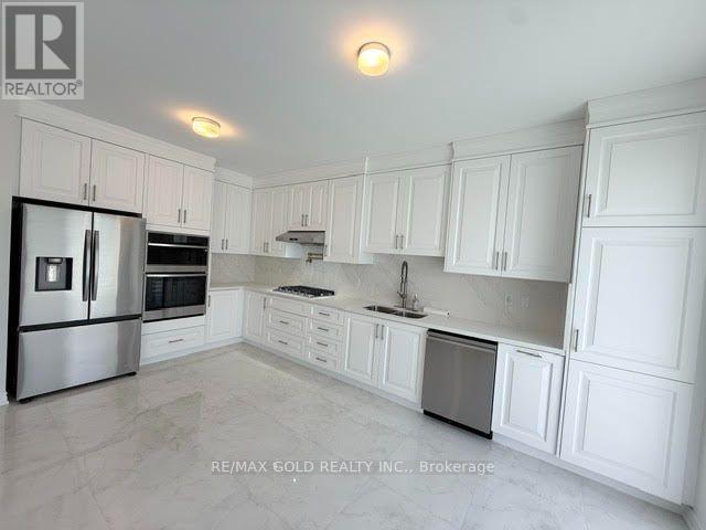 41 Tapscott Crescent Property Photo 3