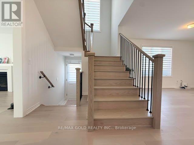 41 Tapscott Crescent Property Photo 8