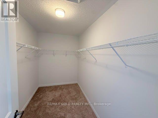 41 Tapscott Crescent Property Photo 13