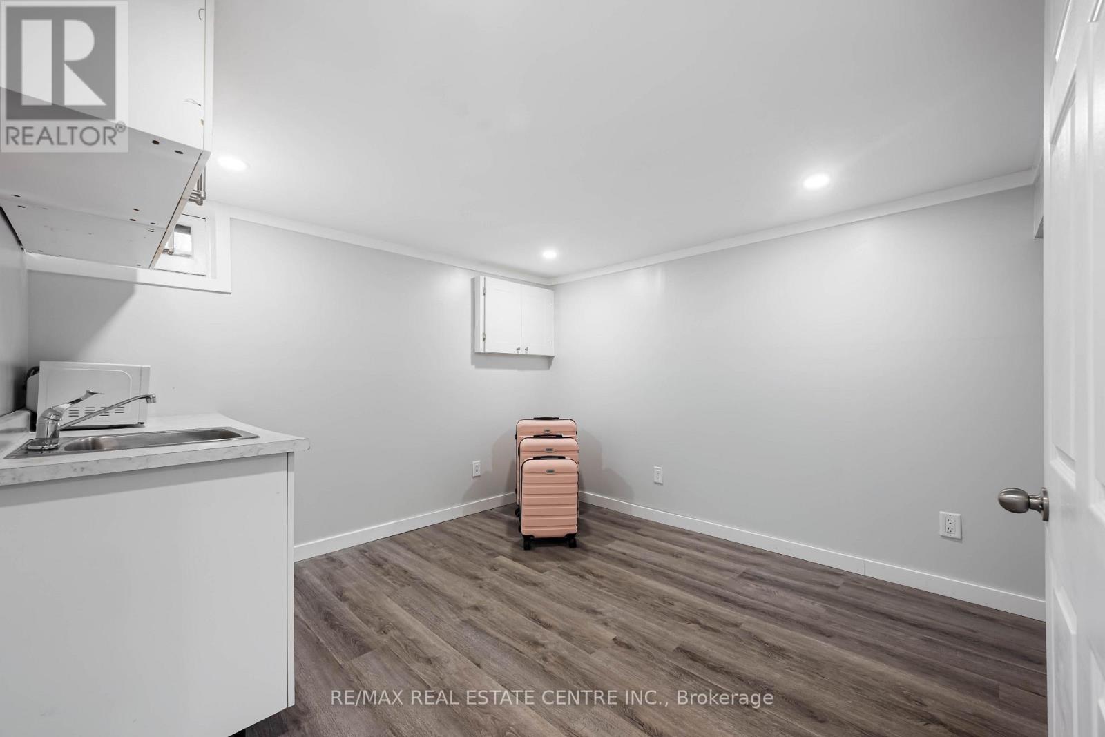23 Third Street Property Photo 29
