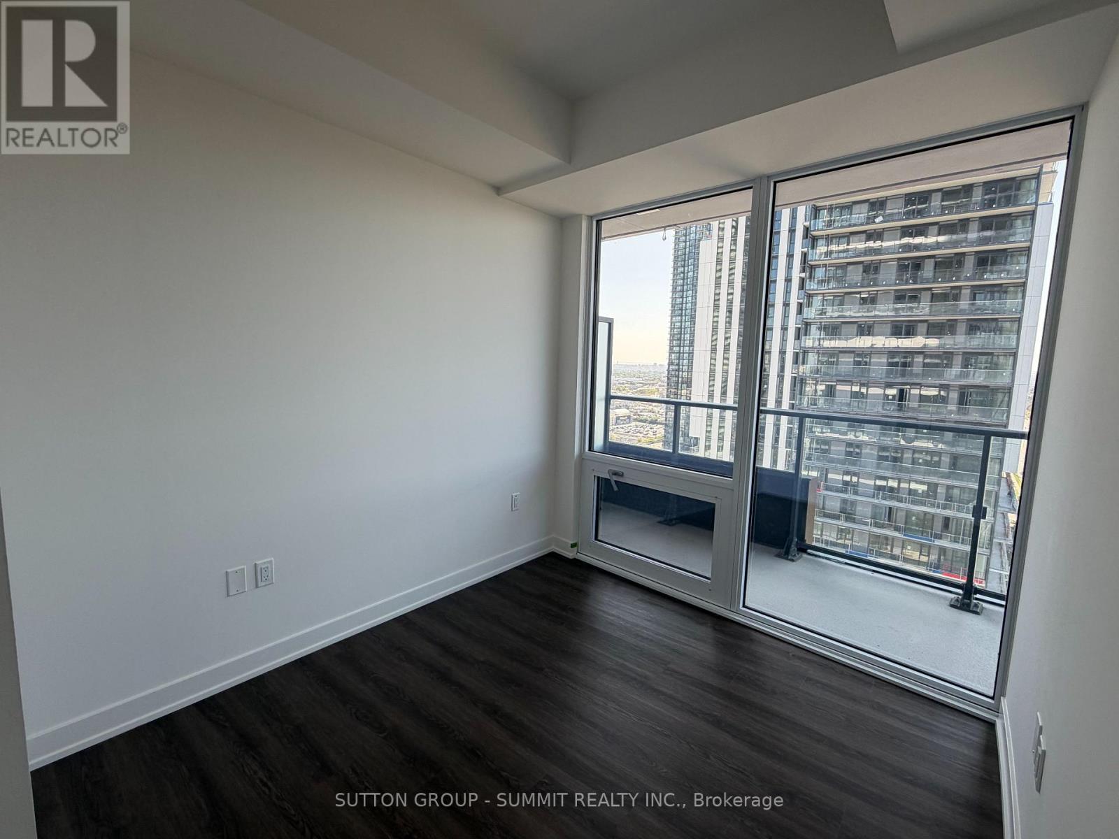 1802 - 448 Burnhamthorpe Road W Property Photo 10