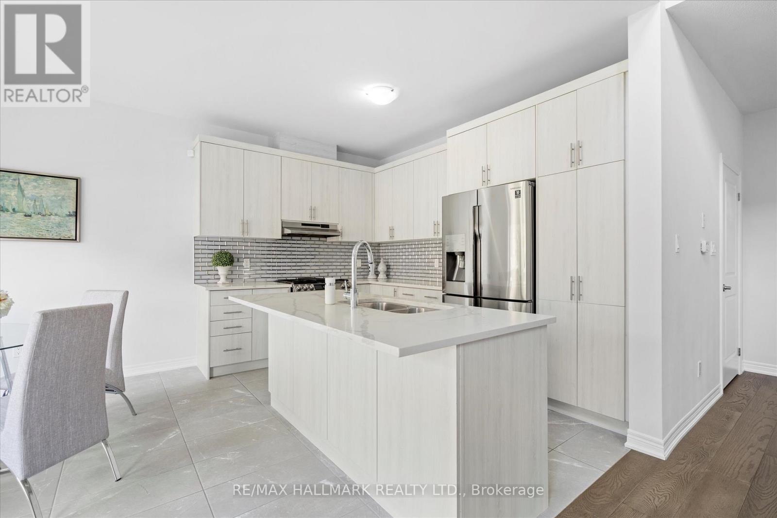 13 Tea Rose Road Property Photo 14