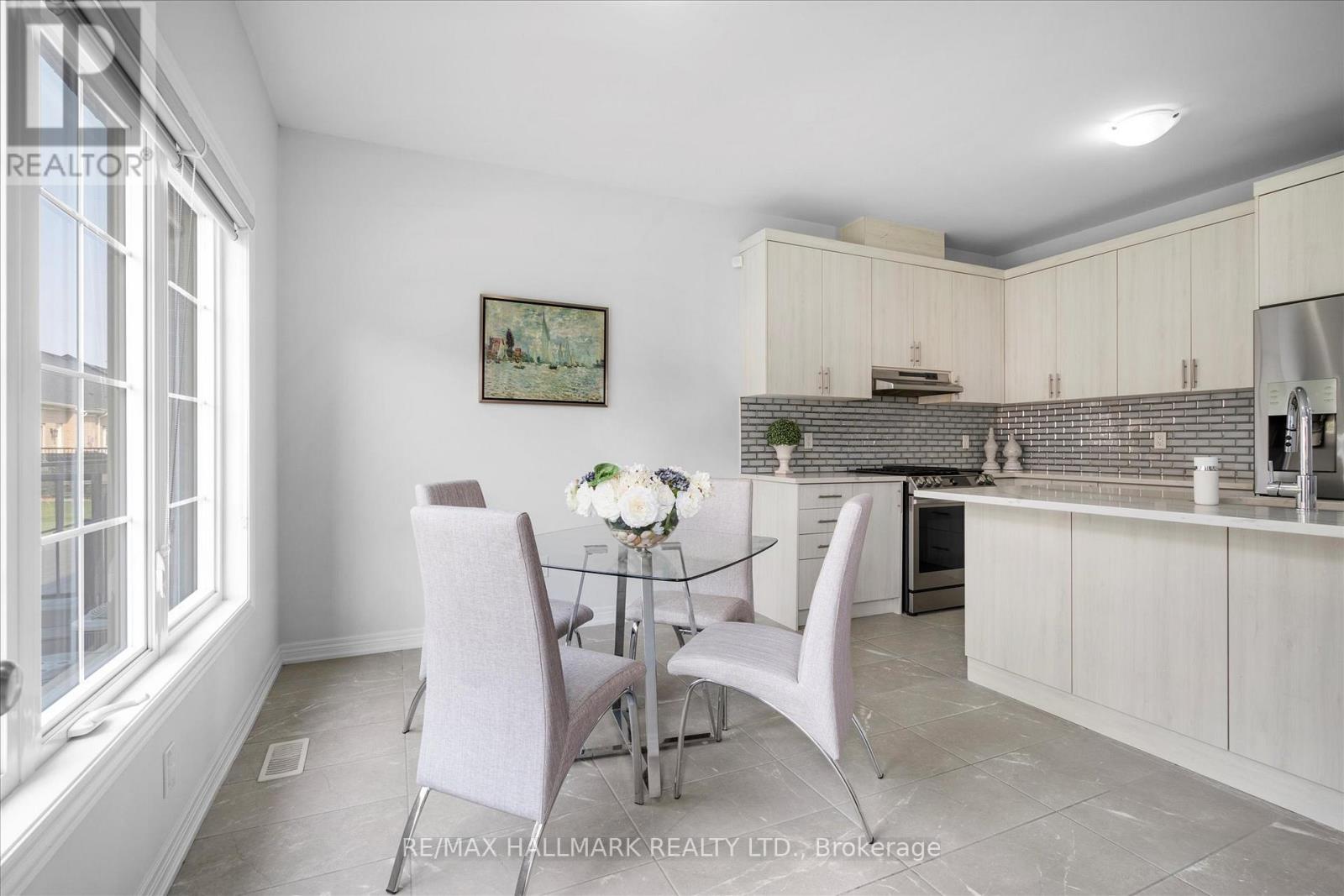 13 Tea Rose Road Property Photo 19