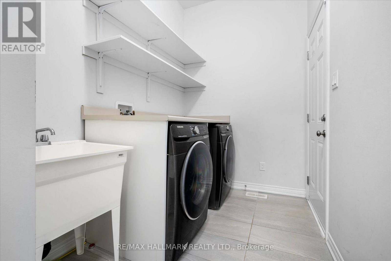 13 Tea Rose Road Property Photo 28