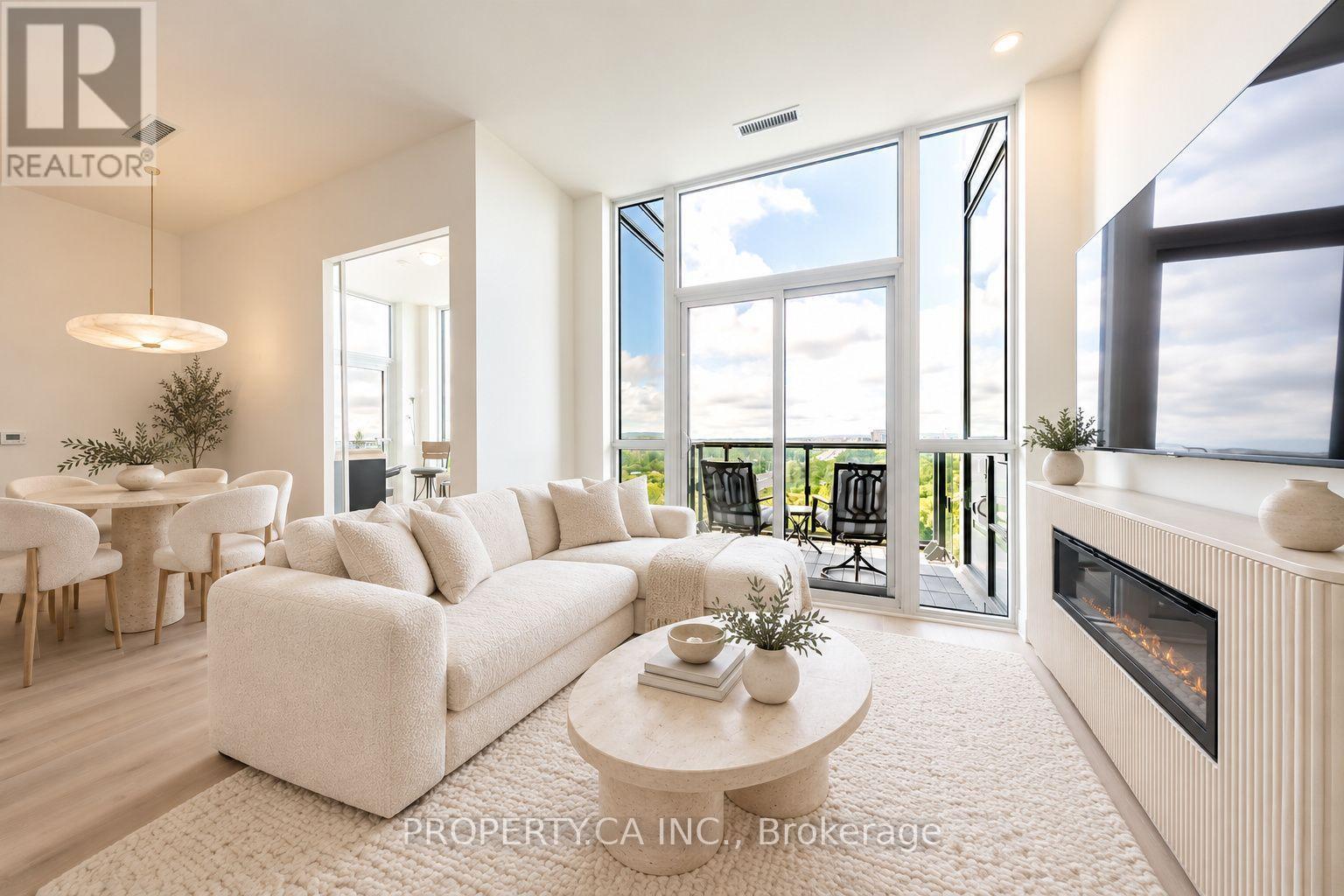 801 - 509 DUNDAS STREET W Property Photo 1