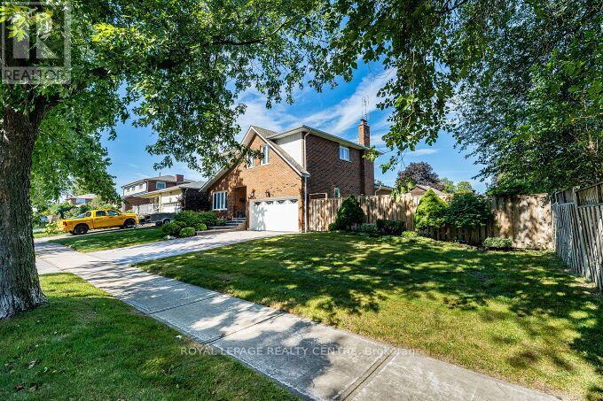 671 Louis Drive Property Photo 1