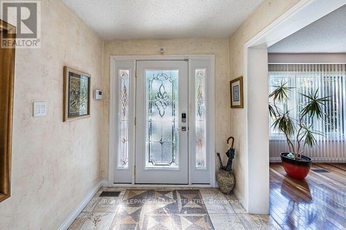 671 Louis Drive Property Photo 6
