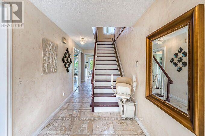 671 Louis Drive Property Photo 7