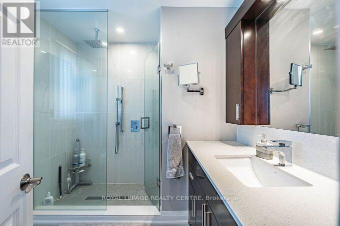 671 Louis Drive Property Photo 34